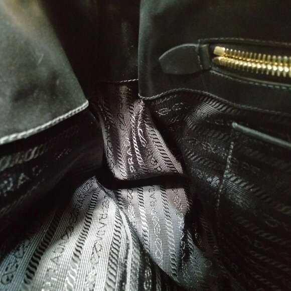 Prada Hand Bag Black Nylon mon650-102925 - Picture 16 of 16